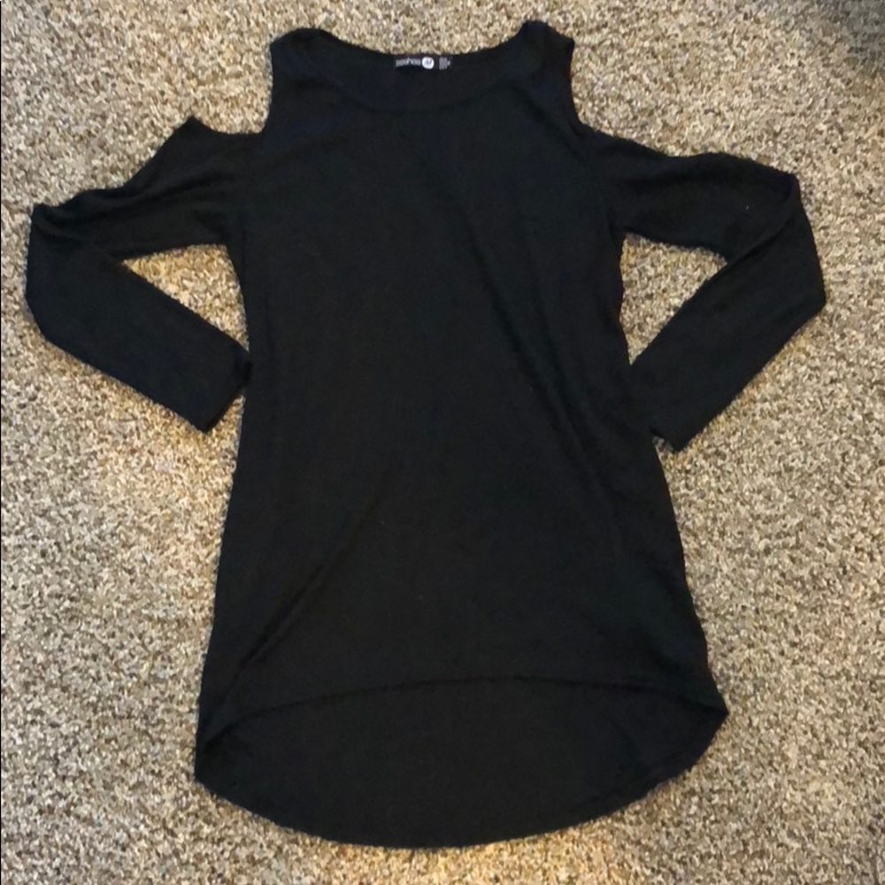 Black cold shoulder top boohoo